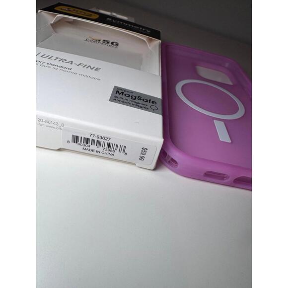 iPhone 15 pro max case - Picture 4 of 4